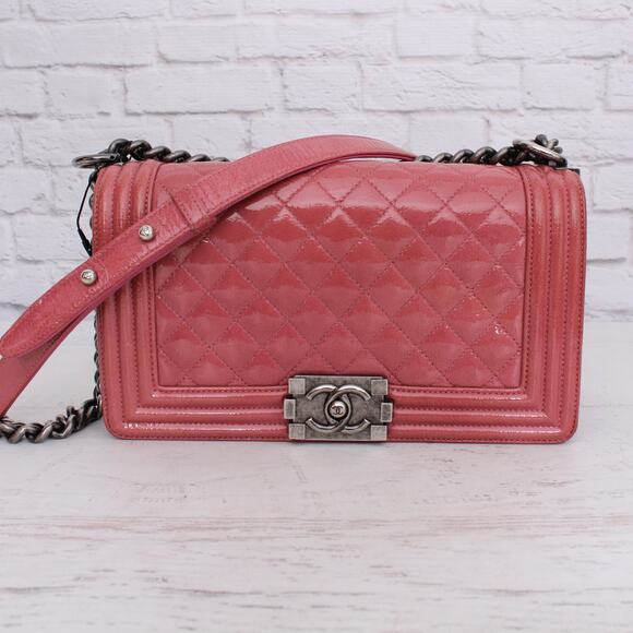 Chanel Boy Bag Medium Pink Patent Leather Shoulder Bag Handbag Purse A5180 - Picture 1 of 9